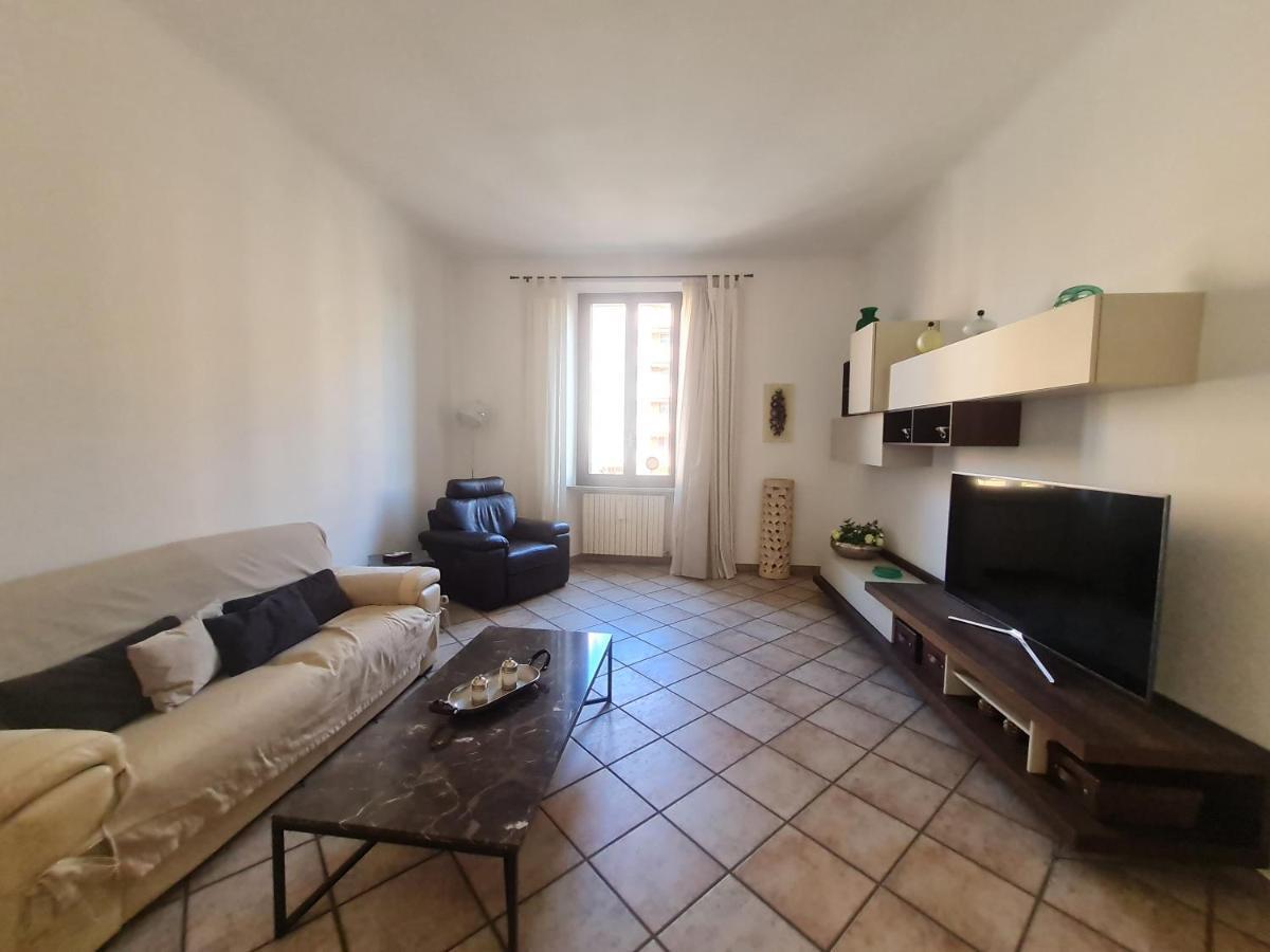 Niguarda - Palanzone cozy 2BRoom apartment Mediolan Zewnętrze zdjęcie